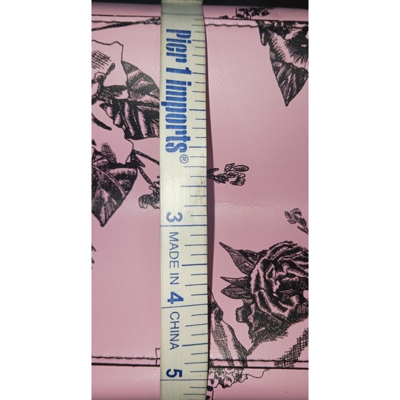 Victoria's Secret Tote Bag,‎ Pink with Black Floral Design, 16 x 11.5 x 5 - Picture 5 of 7